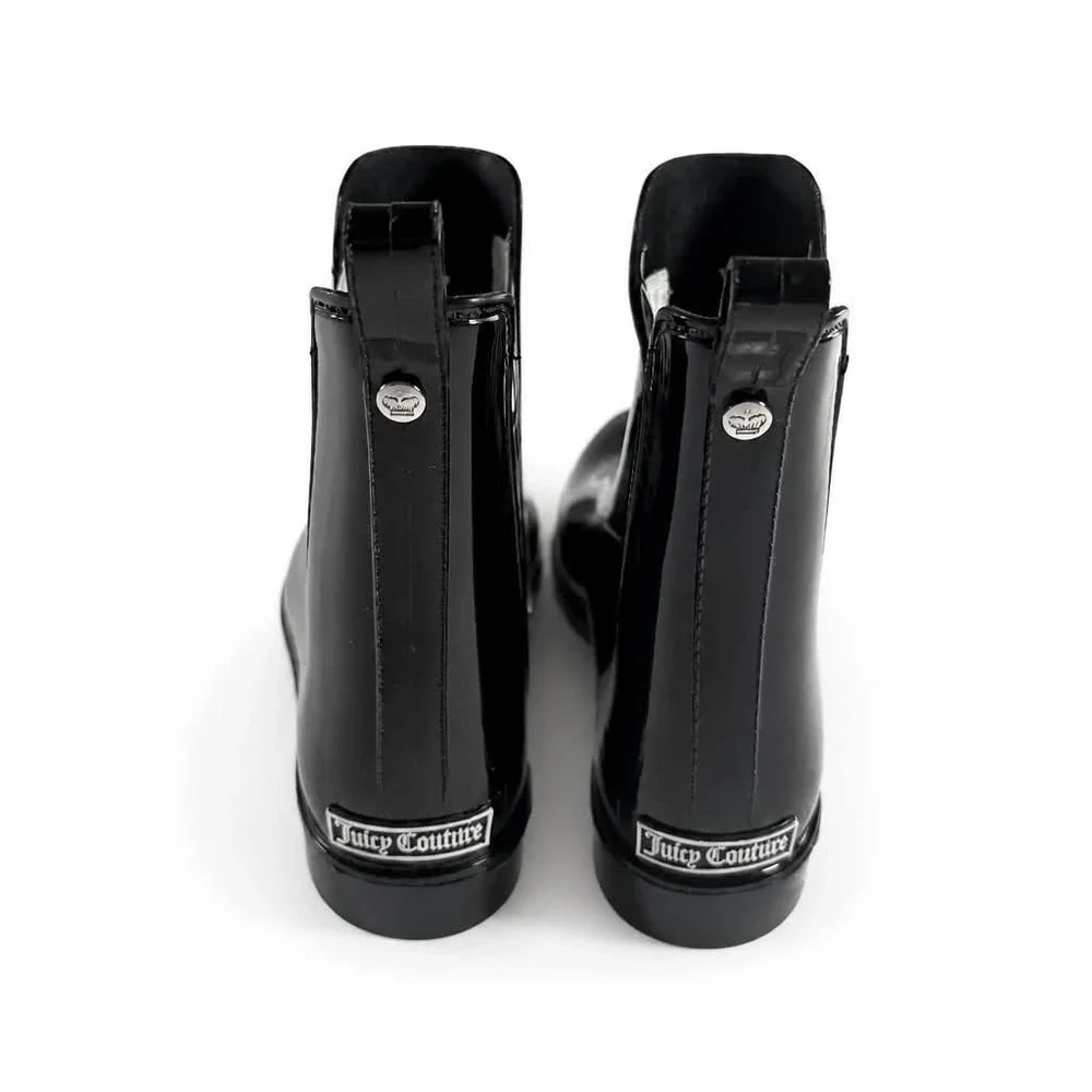 JUICY COUTURE Rain Boots Womens 7 Black Patent Ankle Chelsea Booties Logo NWOT
